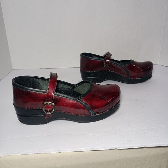 Dansko Leather Mary Jane Strap Clogs 37 (US 6.5-7 UK 4-4.5) Burgundy Marcelle - Picture 2 of 14